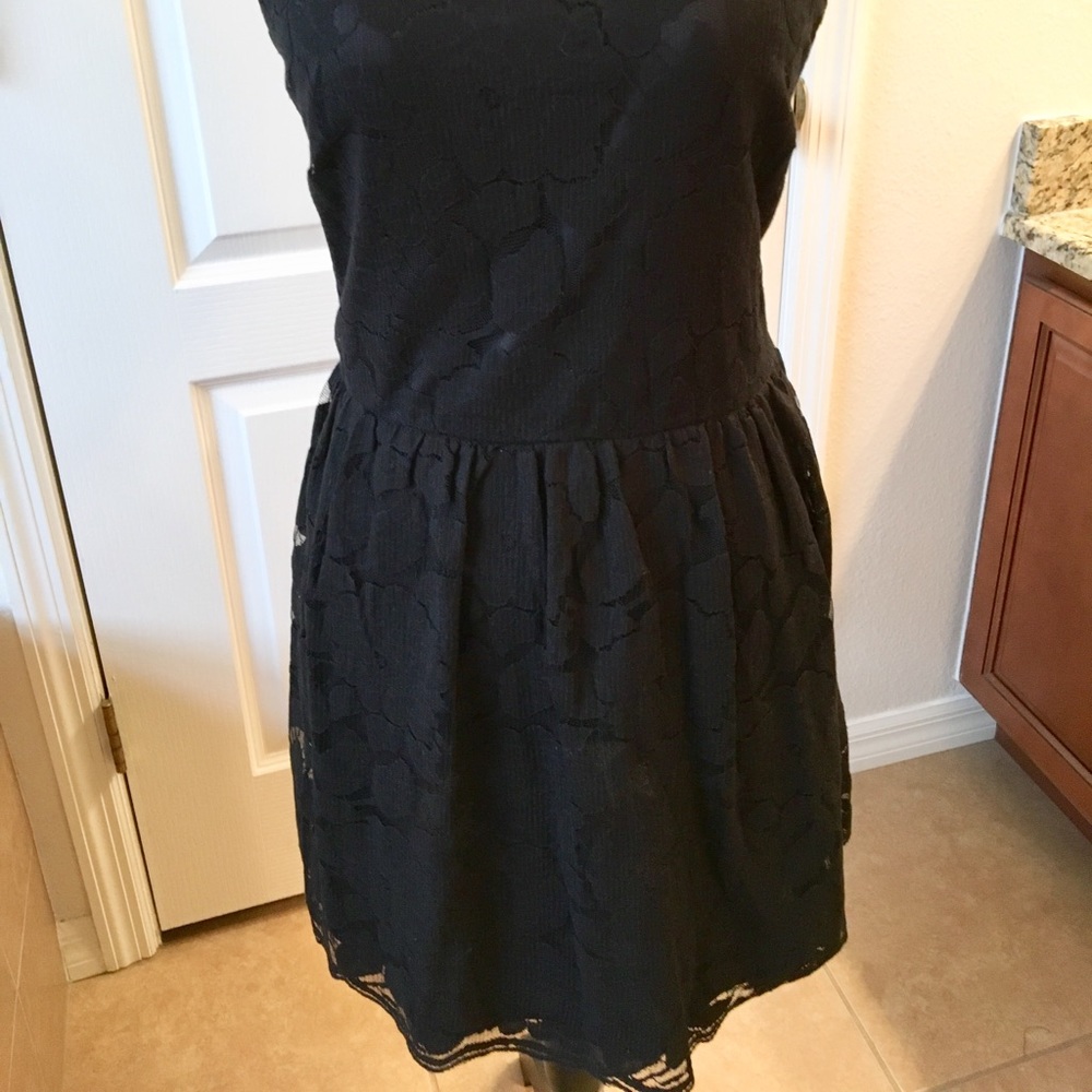 NWT - Black MONTEAU Lace Dress  – Size Large - Picture 3 of 8